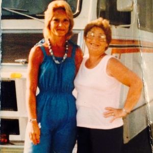 Meet your Posher, Rita